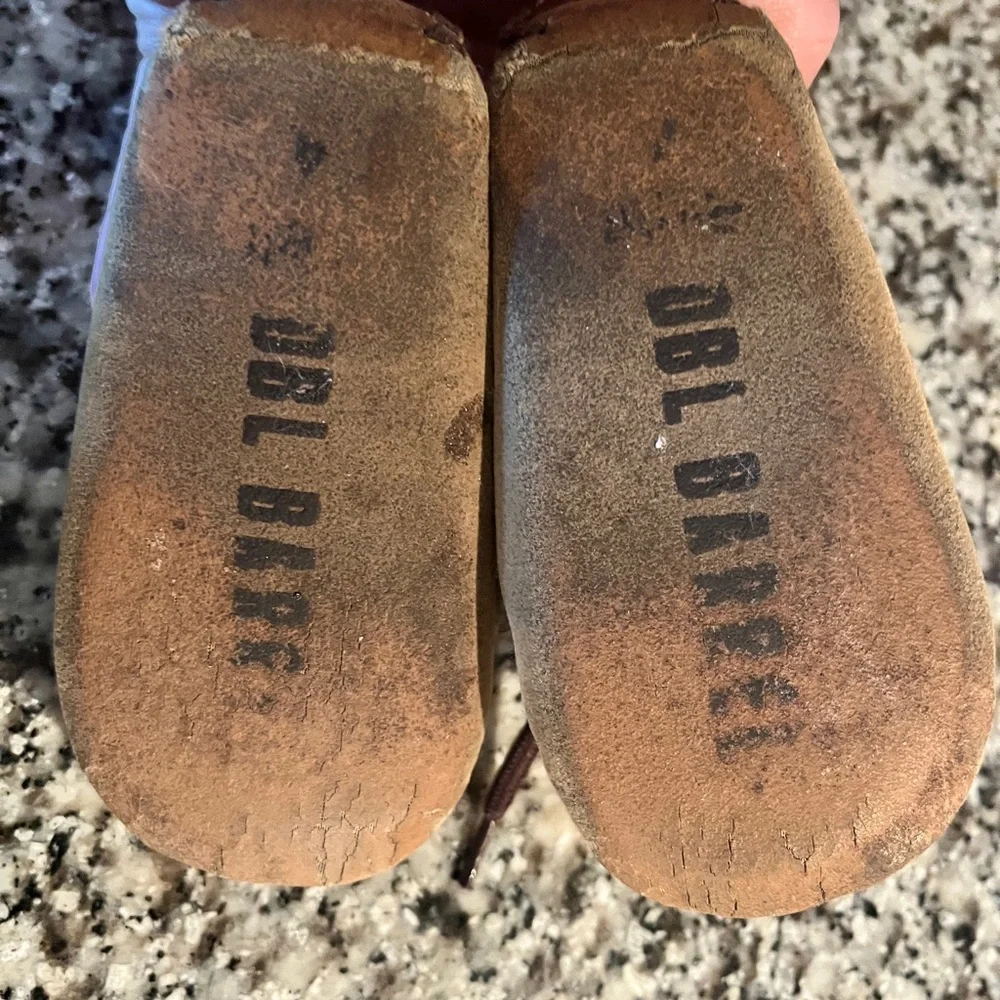 DBL Barrel Kid’s Moccasins toddler Size 4